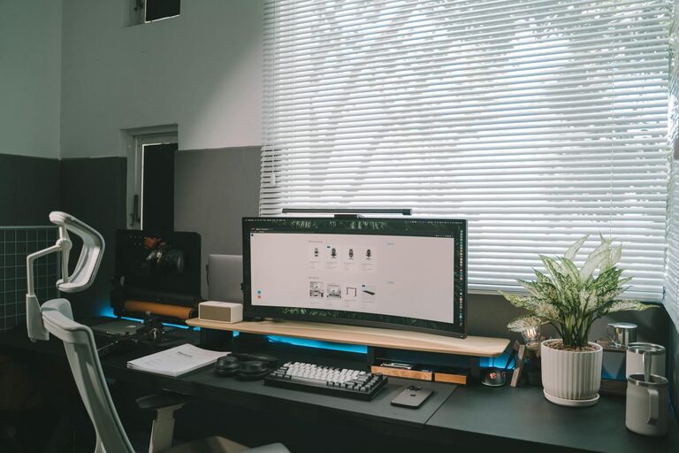 Consejos prácticos para organizar un espacio de trabajo en casa cómodo y eficiente